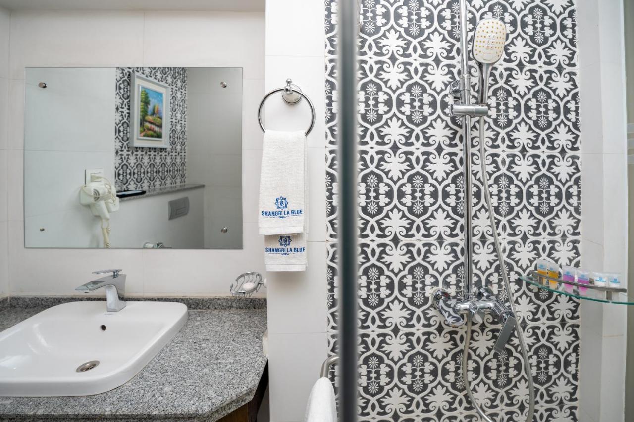 Lalitpur Shangrila Blu Hotel מראה חיצוני תמונה