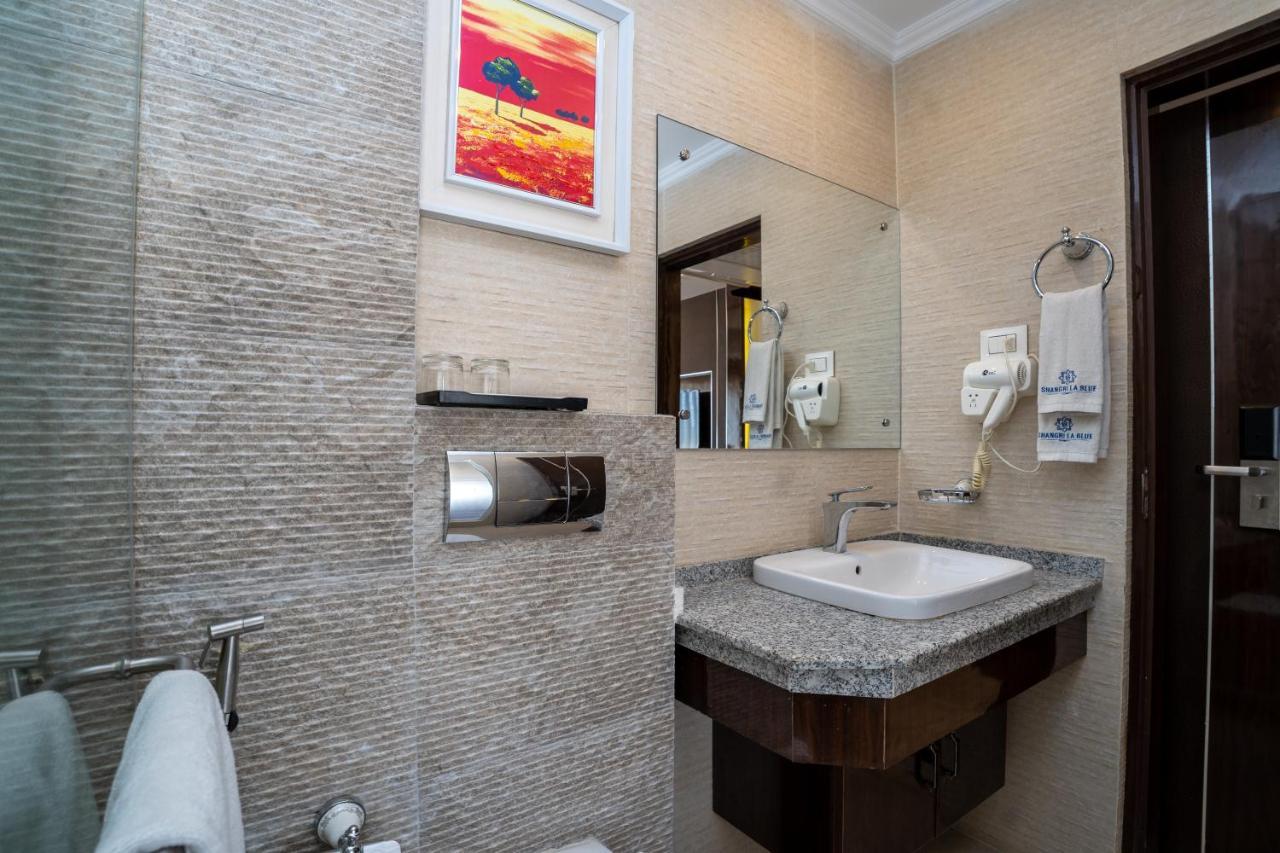 Lalitpur Shangrila Blu Hotel מראה חיצוני תמונה